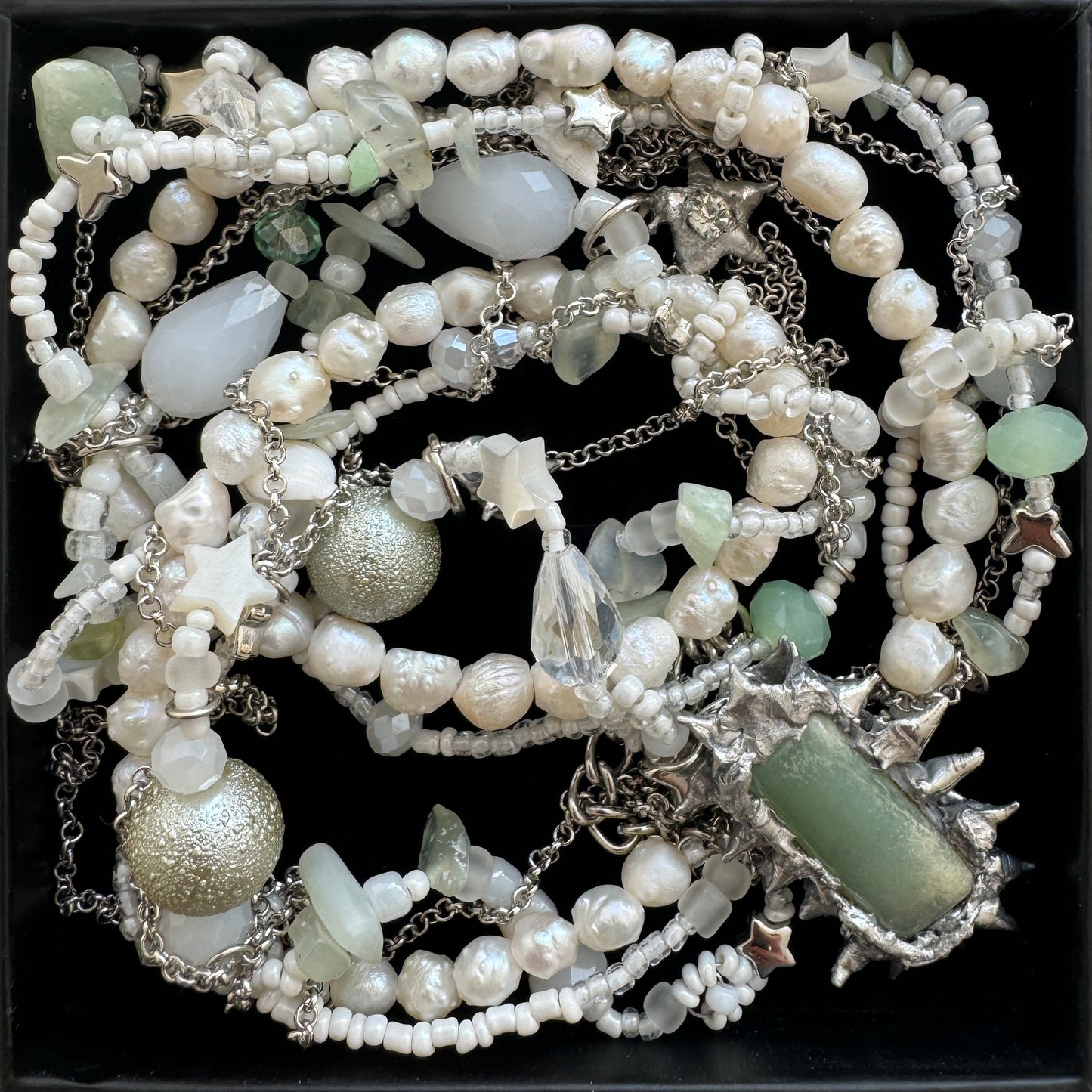 SPIKY JADE NECKLACE